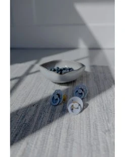 Set 2 Ciucci Tettarella Tonda In Gomma Naturale 0/6 Mesi - Colore Khaki E Dusty Blue - Bibs 17 Set 2 Ciucci Tettarella Tonda In Gomma Naturale 0/6 Mesi - Colore Khaki E Dusty Blue - Bibs -Chicco Shop 1c0a01d6 xz 1345895 6