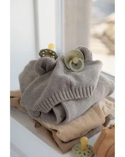 Set 2 Ciucci Tettarella Tonda In Gomma Naturale 0/6 Mesi - Colore Khaki E Dusty Blue - Bibs 19 Set 2 Ciucci Tettarella Tonda In Gomma Naturale 0/6 Mesi - Colore Khaki E Dusty Blue - Bibs -Chicco Shop 5189167f xz 1345895 8